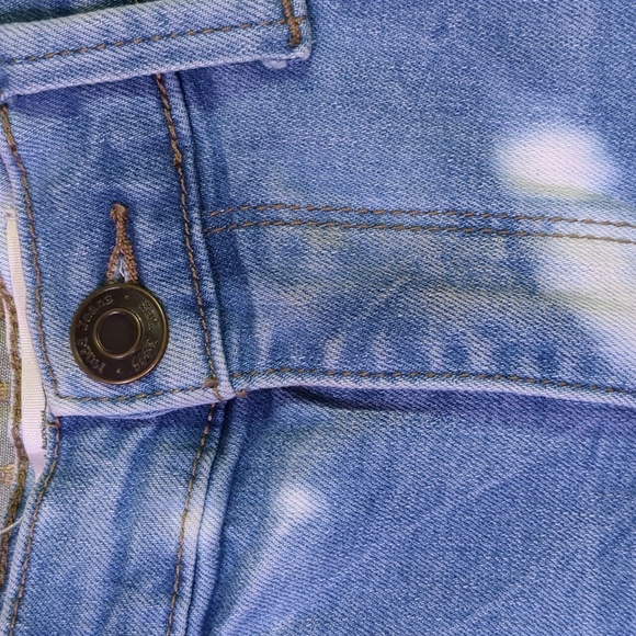 Highrise jean leggings bleached out size 11 - Picture 5 of 11